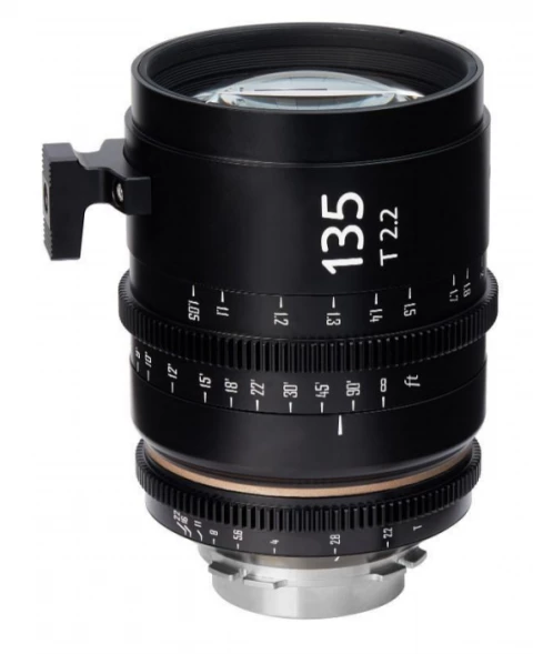 CINE OBJEKTIV - 135 MM T2.2 - E-MOUNT  46.5mm (full frame) lens photo 1