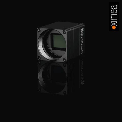 xiC – Small, light, versatile. With incredible image quality. photo 1